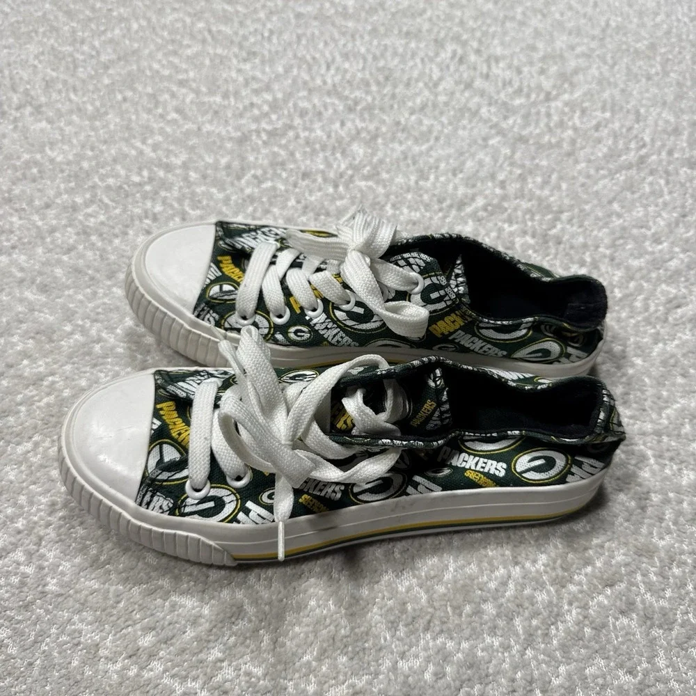 FOCO Women's Sneakers NFL Green Bay Packers Lace Up Low Top Football Sz 7